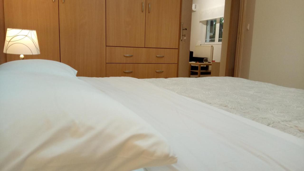 ארטמידה Overnight Athens Airport And Raphina Port Apartment מראה חיצוני תמונה