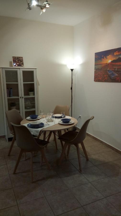 ארטמידה Overnight Athens Airport And Raphina Port Apartment מראה חיצוני תמונה