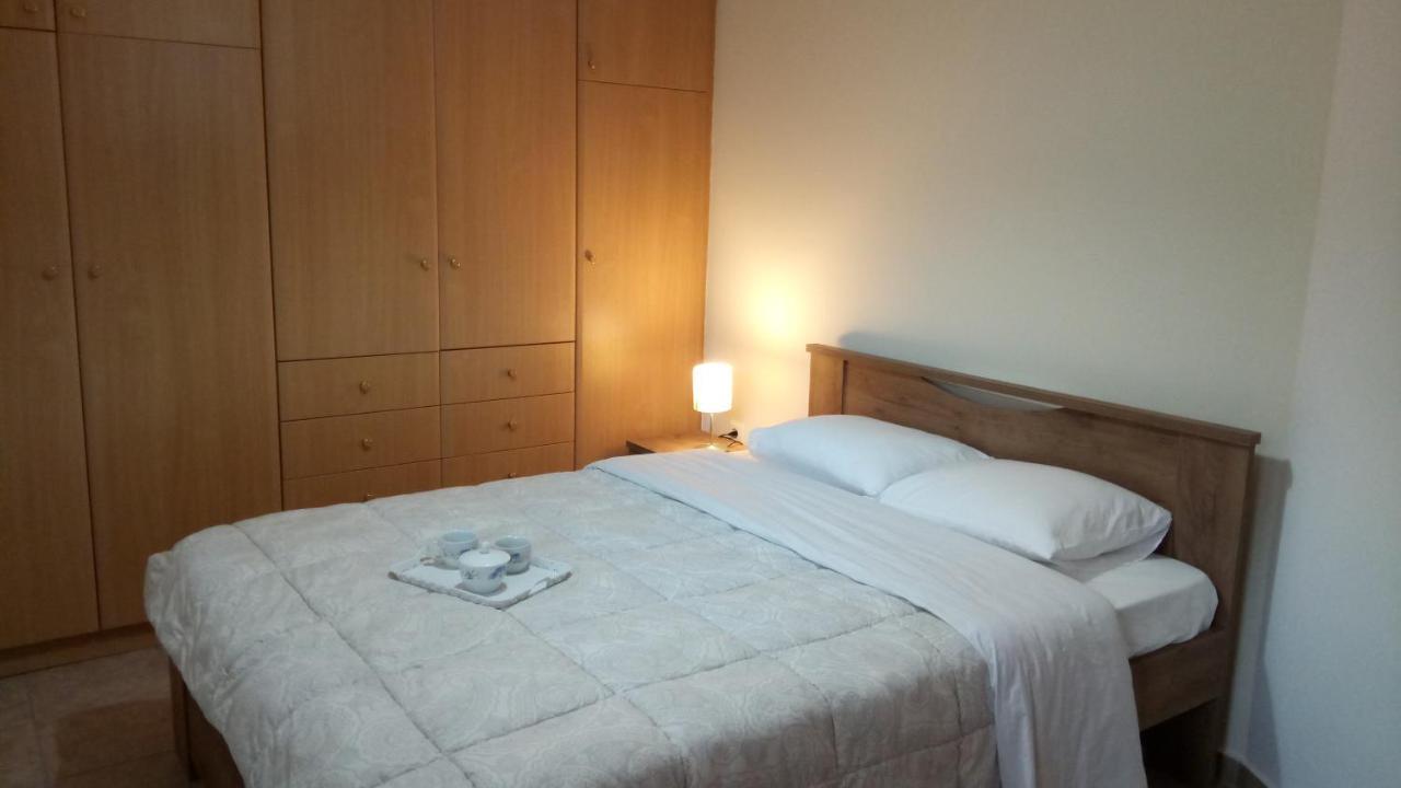 ארטמידה Overnight Athens Airport And Raphina Port Apartment מראה חיצוני תמונה